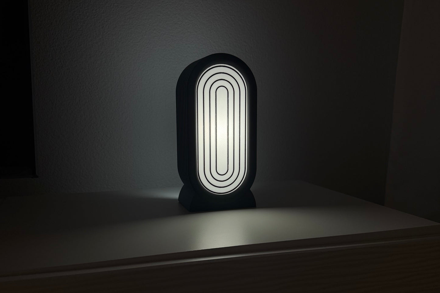 Kopfhörer-Ständer & LED Tischlampe 2 in 1